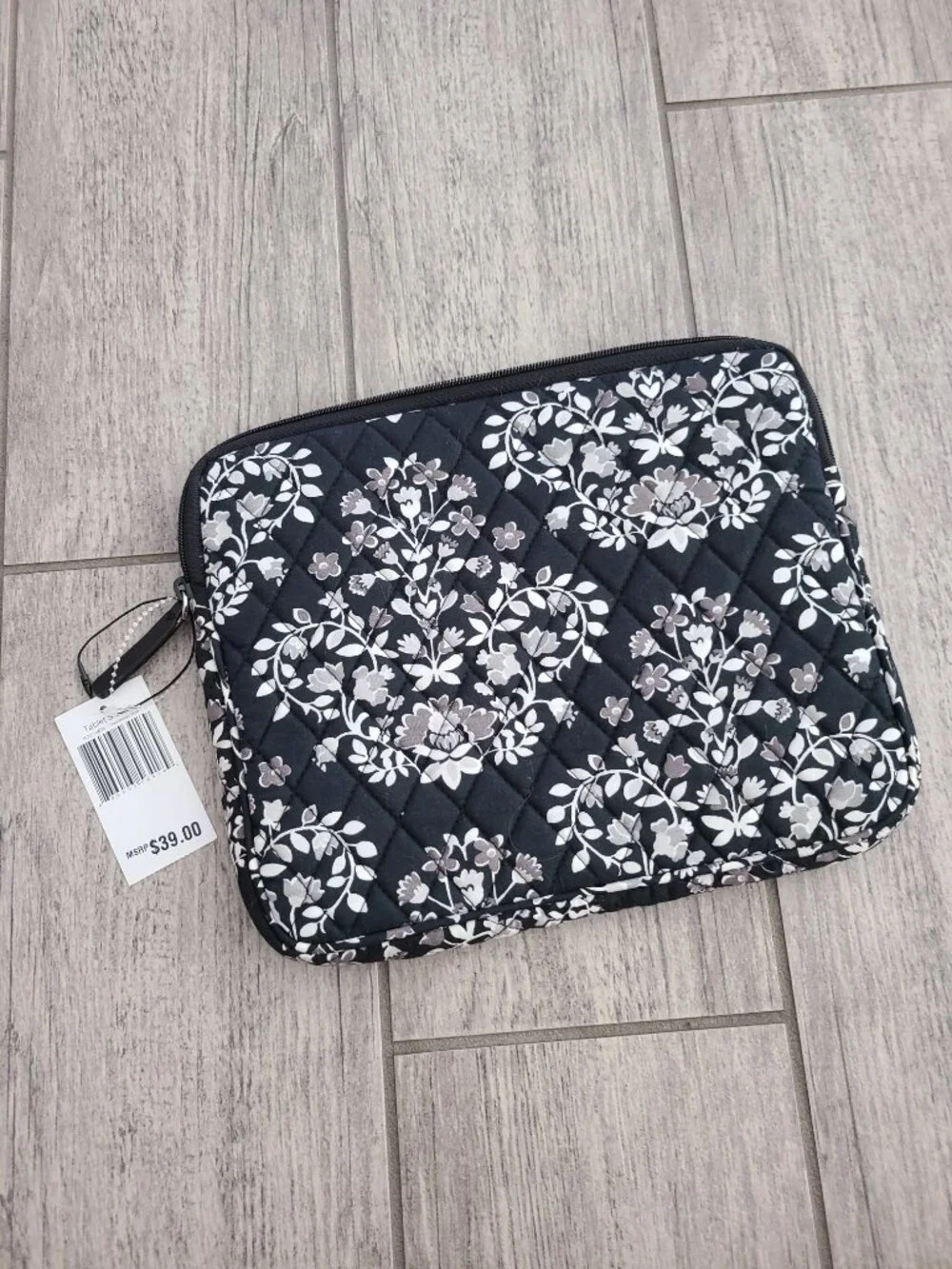 Vera Bradley Chandelier Noir Tablet Sleeve Floral Black and White NWT - Picture 3 of 8